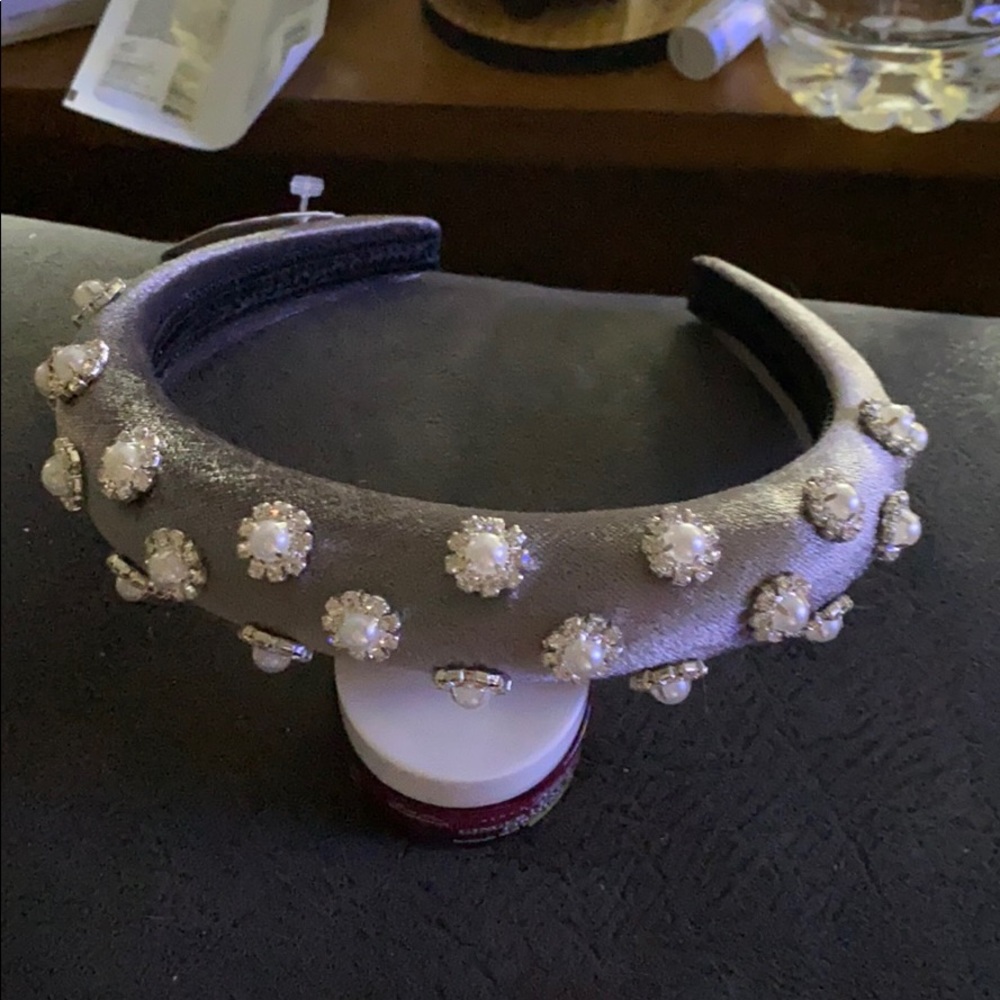 Grey Velvet Padded Headband with Faux Pearls